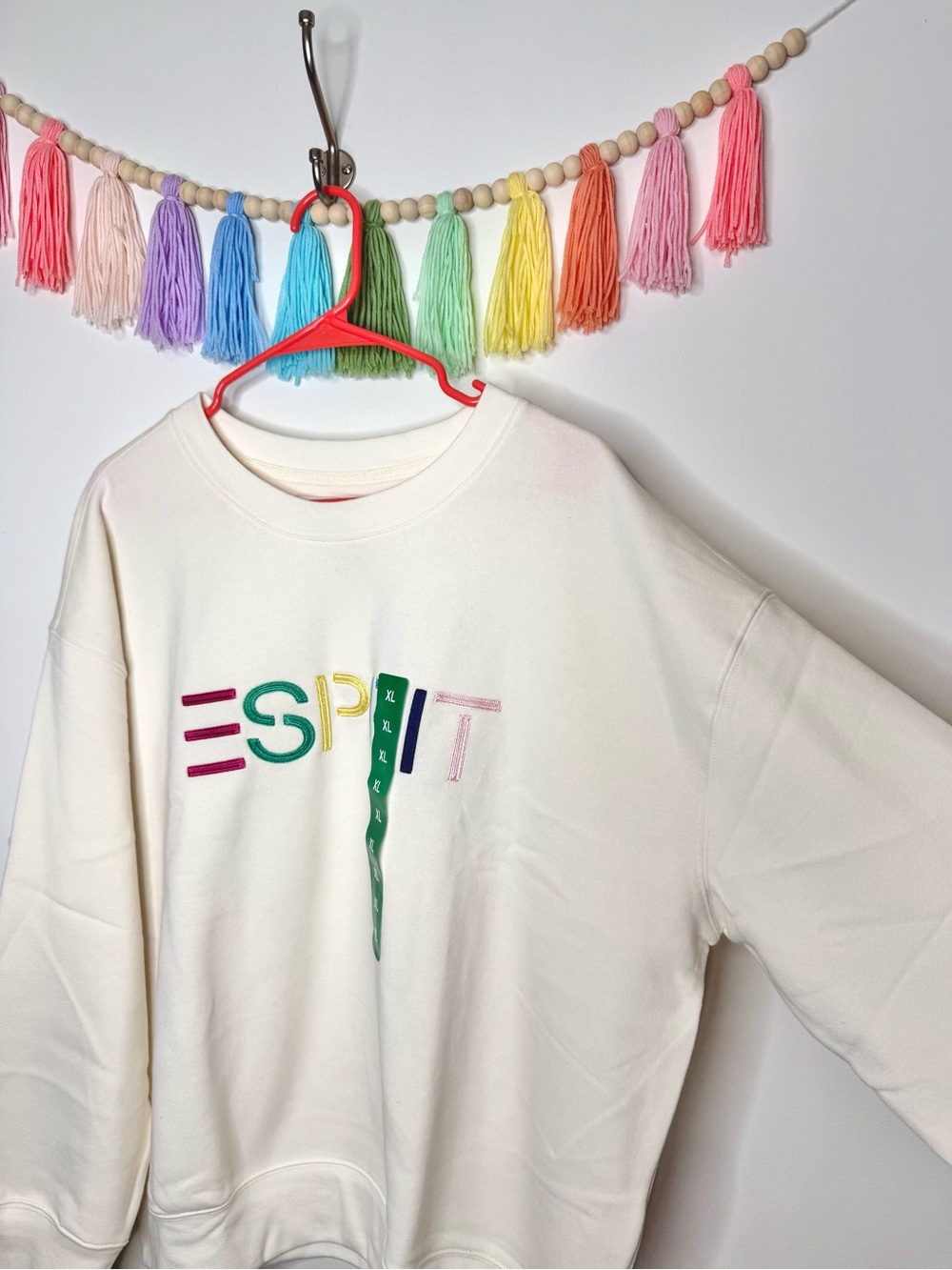 Esprit Retro 80s Cream Embroidered Rainbow Logo Viral Crewneck Sweatshirt XL NWT - Picture 4 of 14